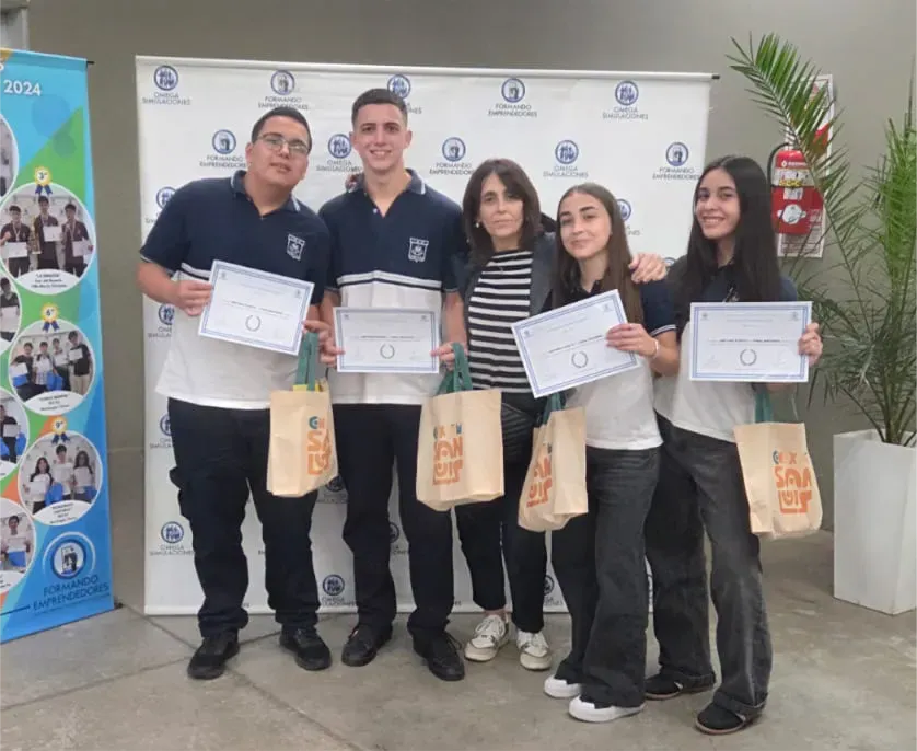 WhatsApp Image 2025-11-07 at 20.37